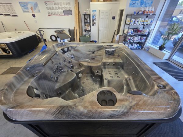 Le Luxe à Domicile : Coast Spas 92X92 - 5 Places, 54 Jets – Image 4