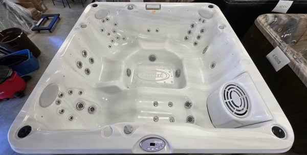Spa Jacuzzi J-280 Reconditionné - L'ultime détente pour 6 personnes!