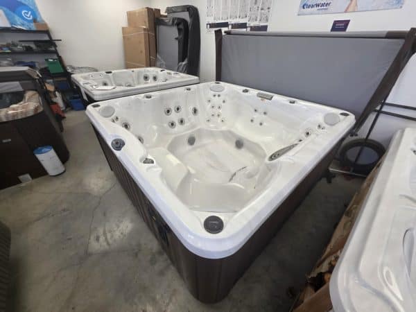 ​Spa Jacuzzi J-280 2015 : la détente à portée de main! – Image 4