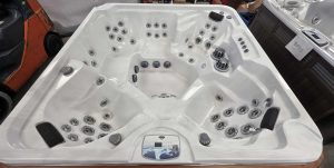 ♨️ Occasion Unique : Spa Arctic Spa Summit L61 (2019) – L'Ultime Expérience de Détente! ♨️