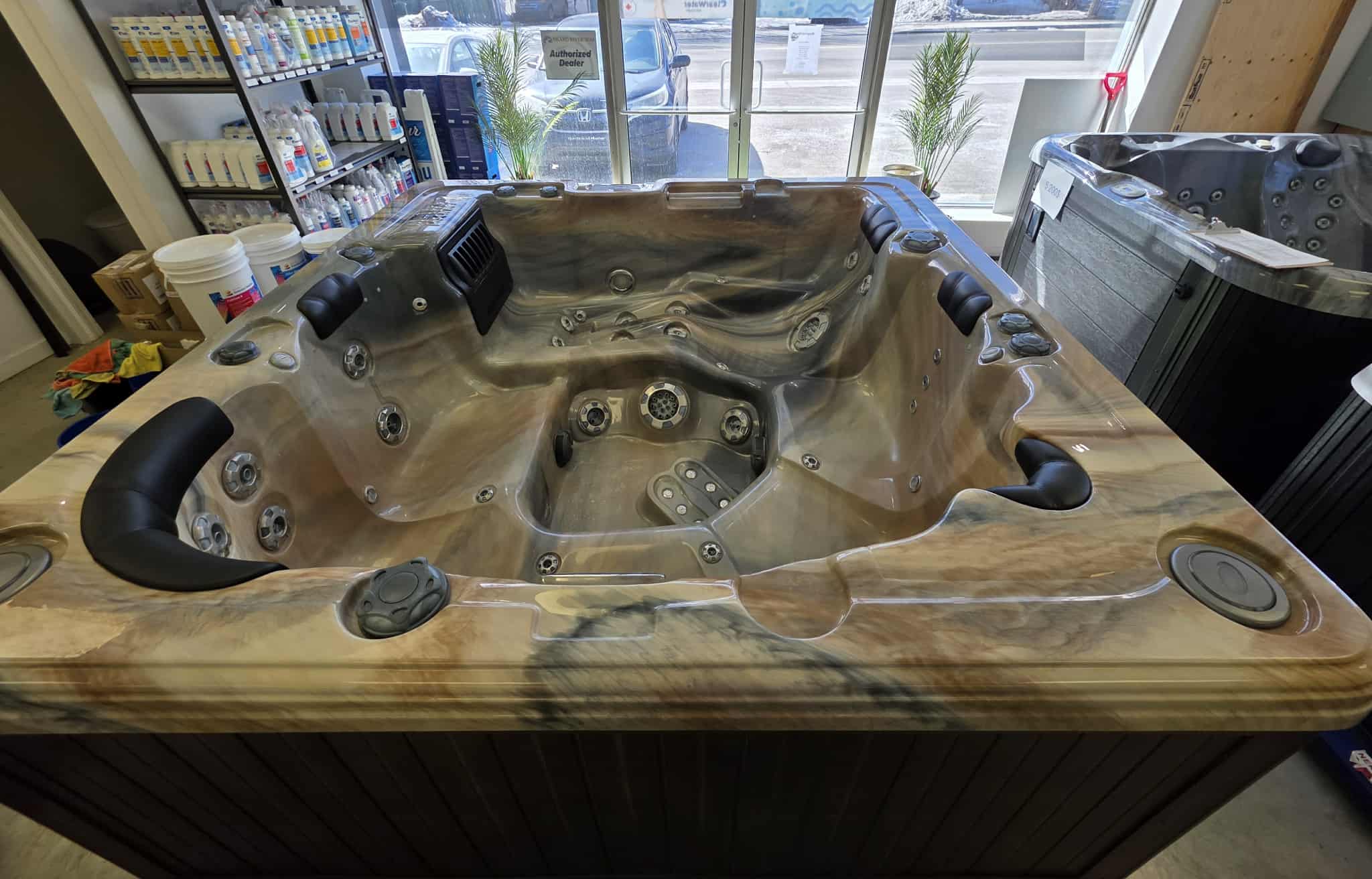 Titre suggéré : Spa Trévi Vezuve (2015) – Reconditionné & Garanti – 6 places – Image 5