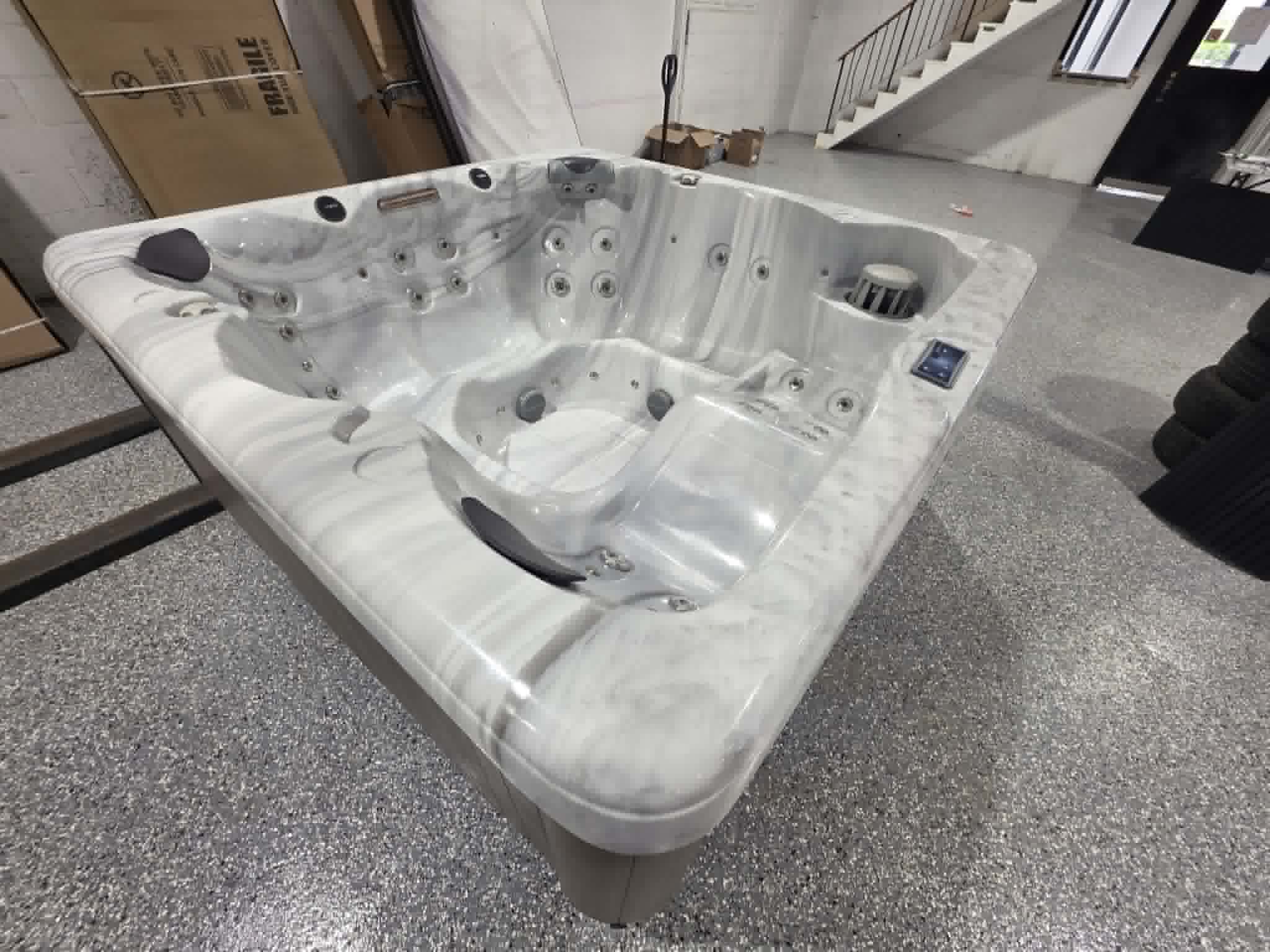 ✨ SUPERBE SPA RECONDITIONNÉ À VENDRE – PRÊT POUR SA DEUXIÈME VIE ! ✨ – Image 4