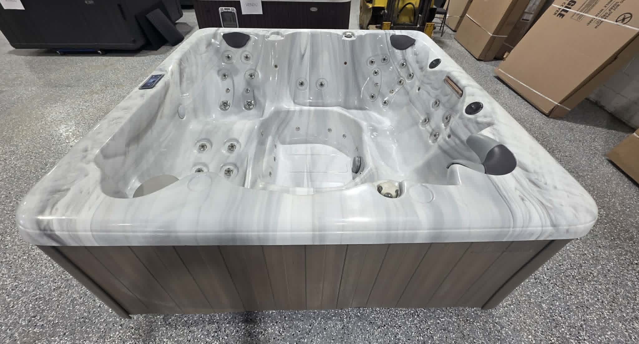 ✨ SUPERBE SPA RECONDITIONNÉ À VENDRE – PRÊT POUR SA DEUXIÈME VIE ! ✨ – Image 7
