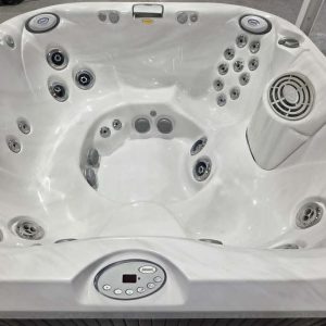 Superbe spa reconditionné de la prestigieuse marque JACUZZI (Modèle J-345 - 2013)