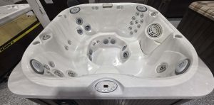 Spa haut de gamme JACUZZI J-345 (Année 2013) entièrement reconditionné par des profession