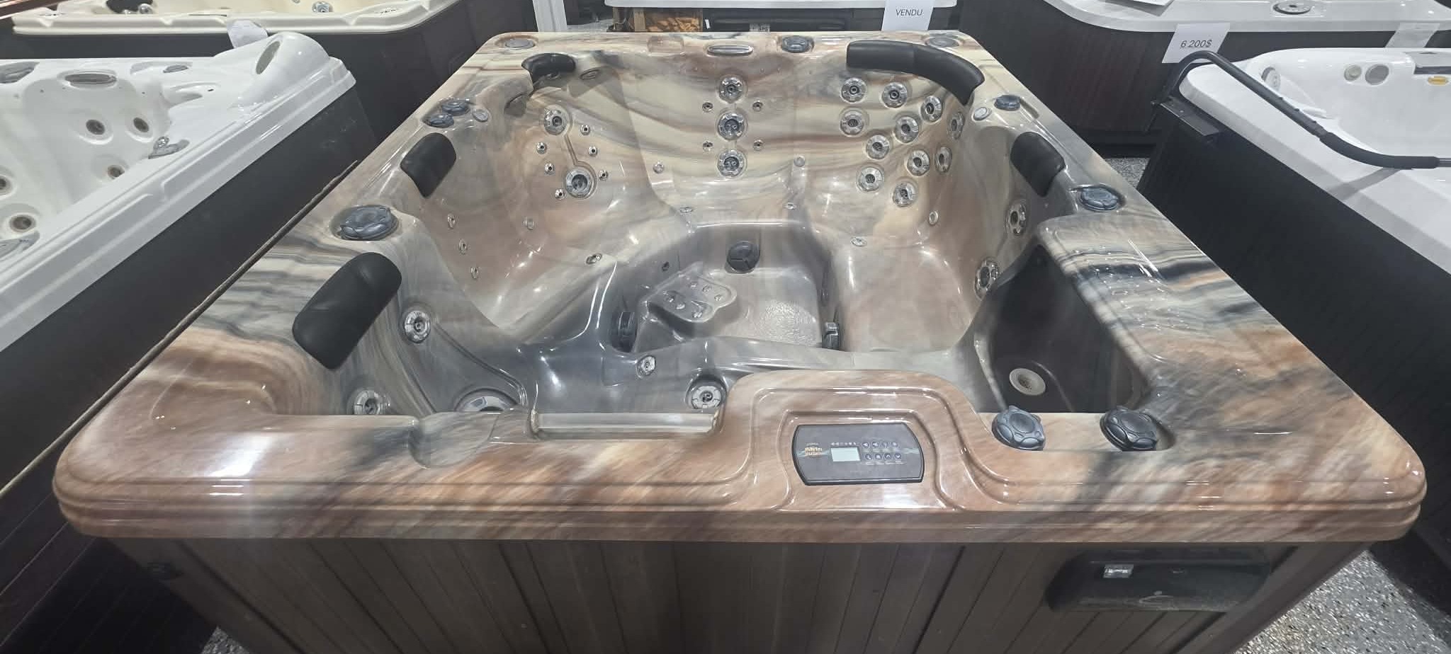 Spa Trévi Vézuve (2015) – Entièrement Reconditionné & Garanti