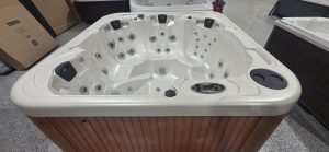 Spa Inspiration Spas 2014 – Entièrement Reconditionné (Garantie 1 an)