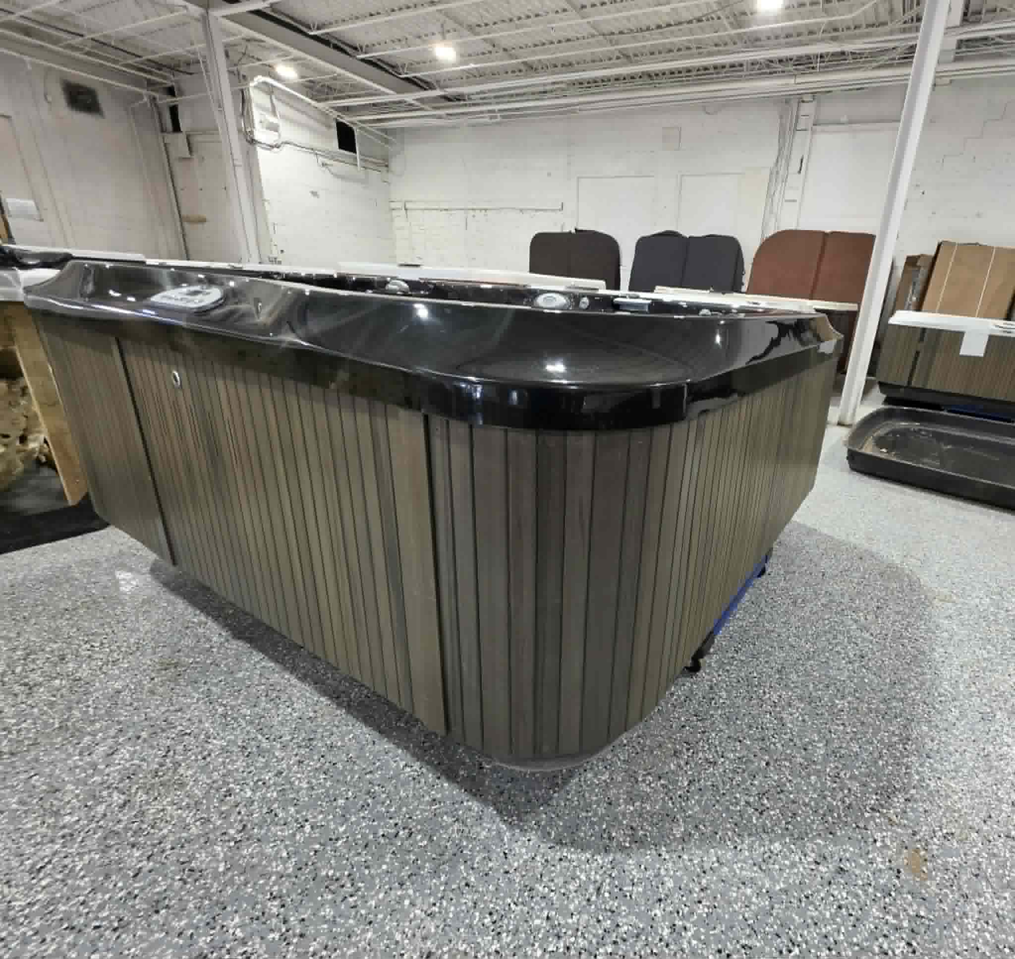 Spa Jacuzzi J-335 (2016) Reconditionné – Garantie 1 An – Clé en main! – Image 3