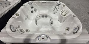 Spa Jacuzzi J-345 (2014) Reconditionné – 6 places – Garantie 1 an!