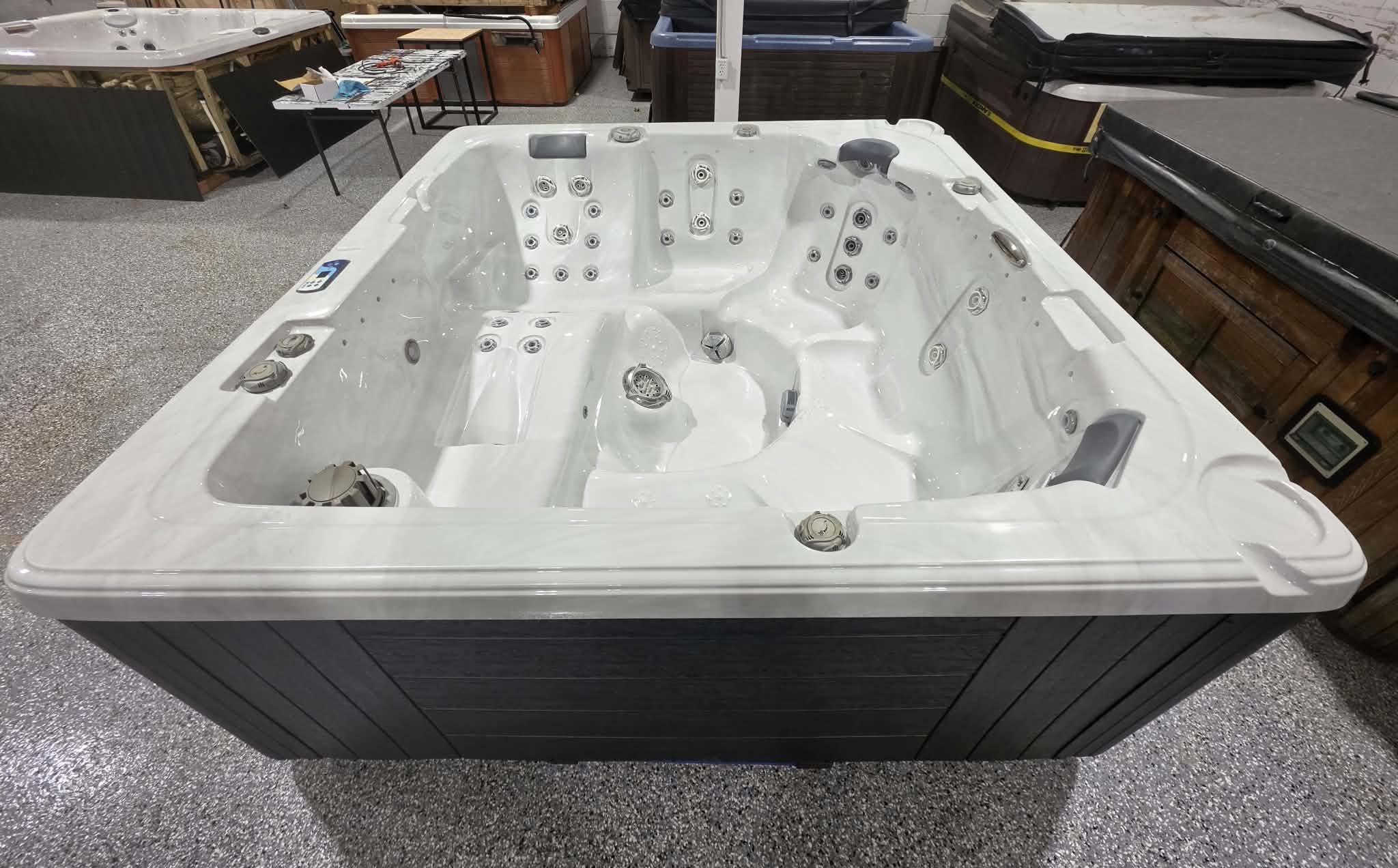 Spa Trévi Naya (2017) – entièrement reconditionné avec garantie – Image 8