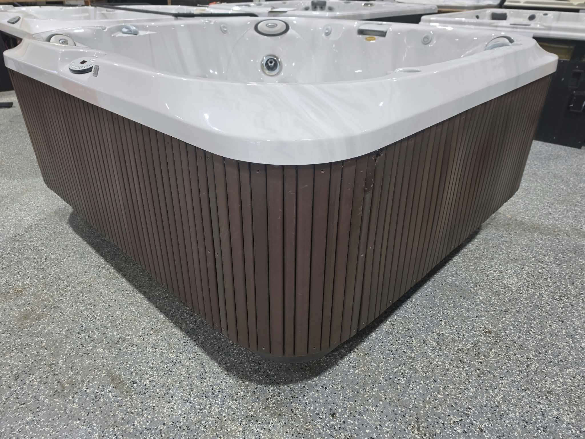 Spa Jacuzzi® J-365 (2013) – Entièrement reconditionné | Garantie 1 an – Image 4