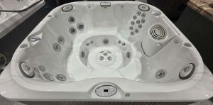 Spa Jacuzzi® J-365 (2013) – Entièrement reconditionné | Garantie 1 an
