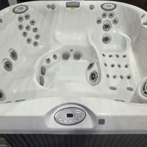 Spa Jacuzzi J-335 (2013) – Reconditionné avec garantie