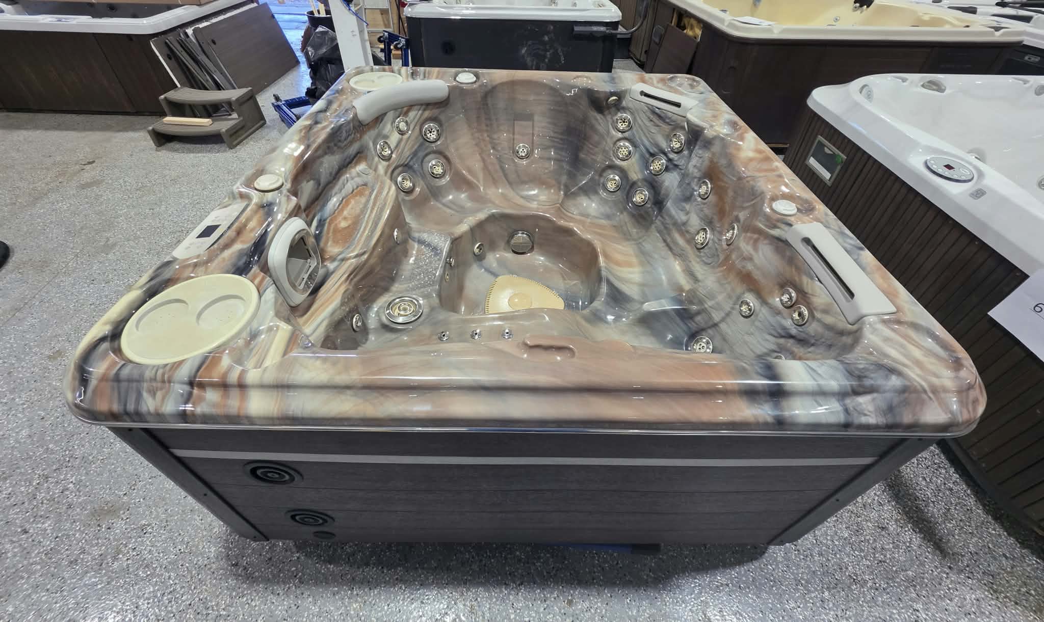 Spa Hydropool HSC495G (2018) – Reconditionné avec garantie – Image 6