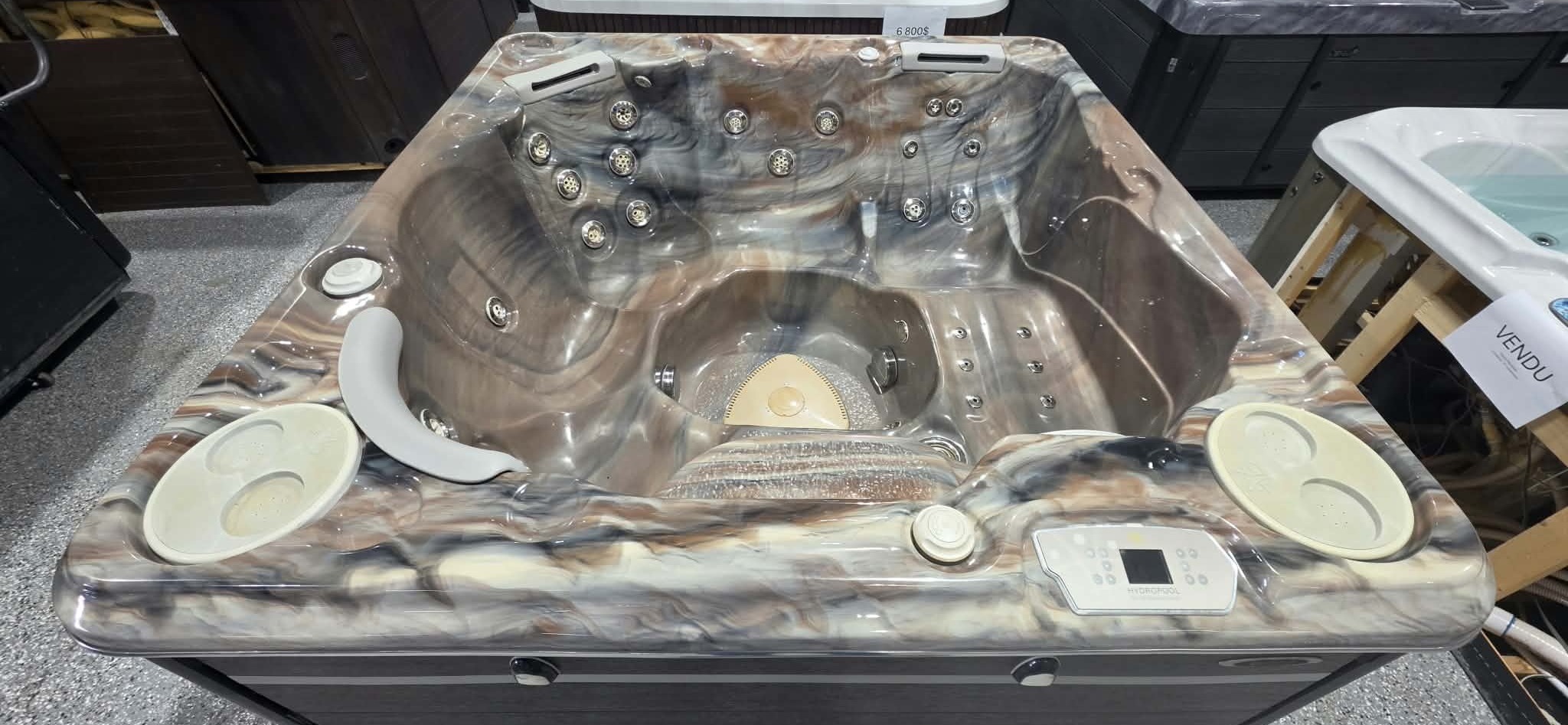Spa Hydropool HSC495G (2018) – Reconditionné avec garantie
