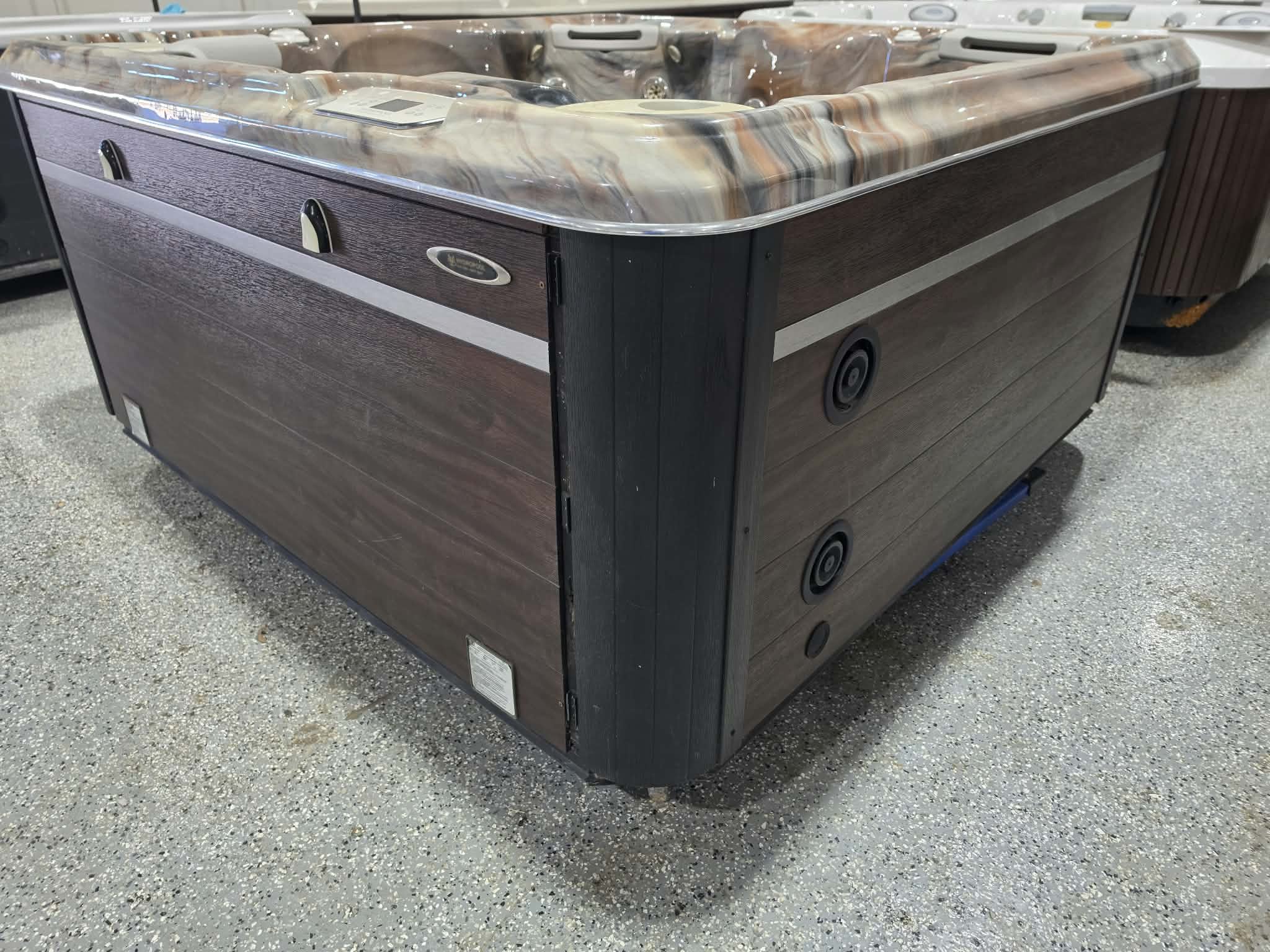 Spa Hydropool HSC495G (2018) – Reconditionné avec garantie – Image 3